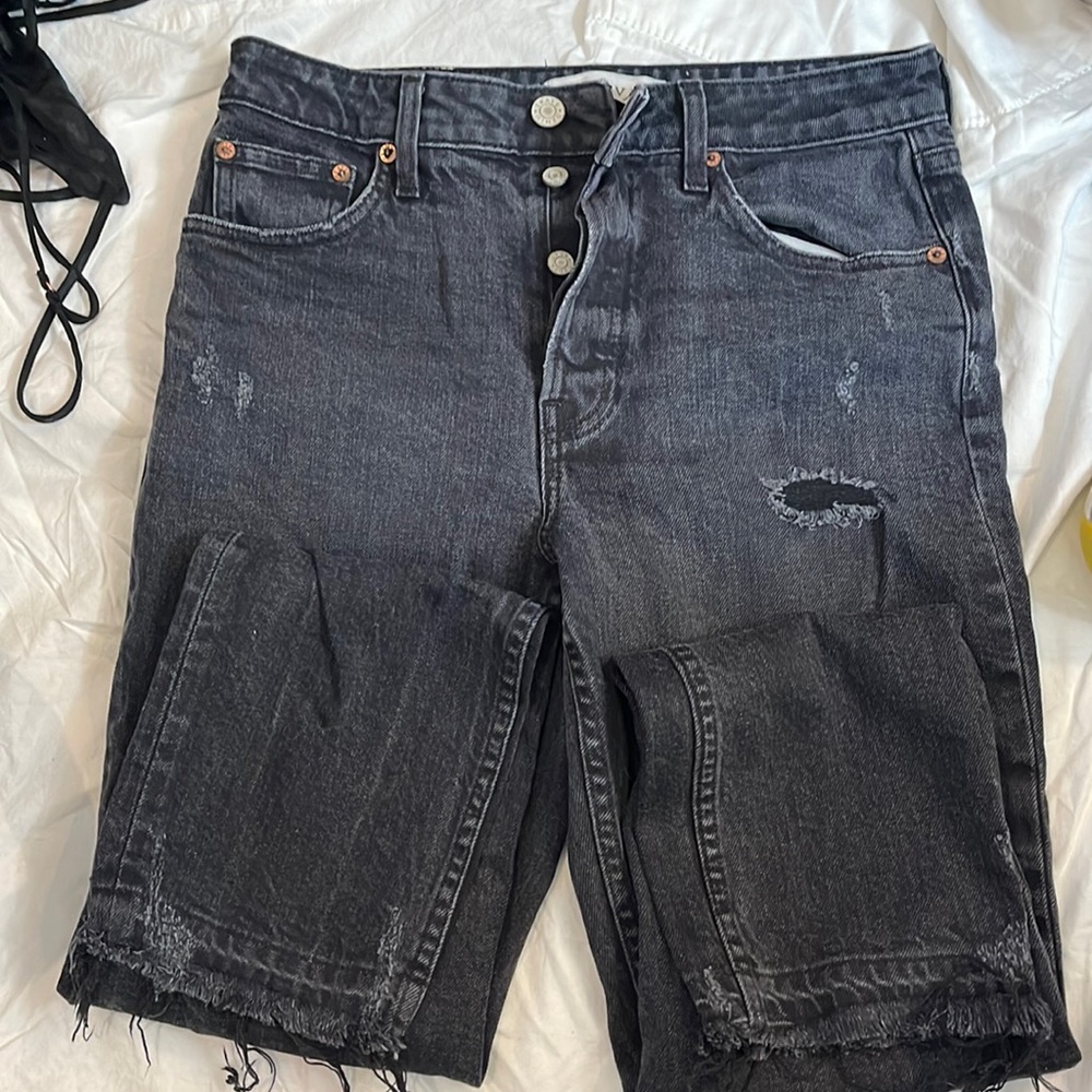 Trace black faded jeans with rips